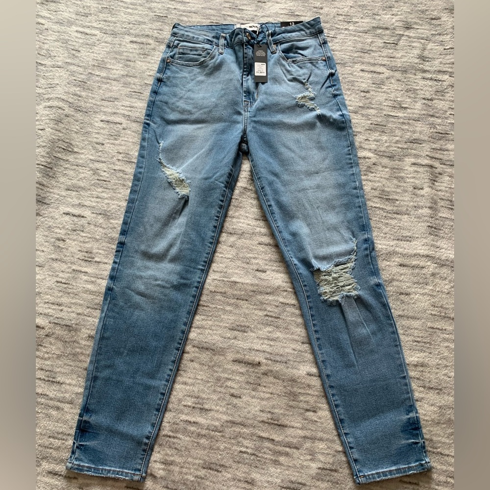 Fashion Nova Sneaking about Skinny Stretch Jeans
